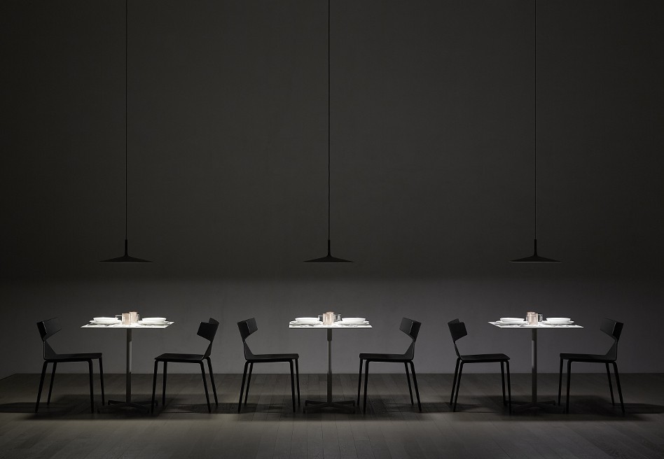 FOSCARINI lampe à suspension APLOMB LARGE à LED