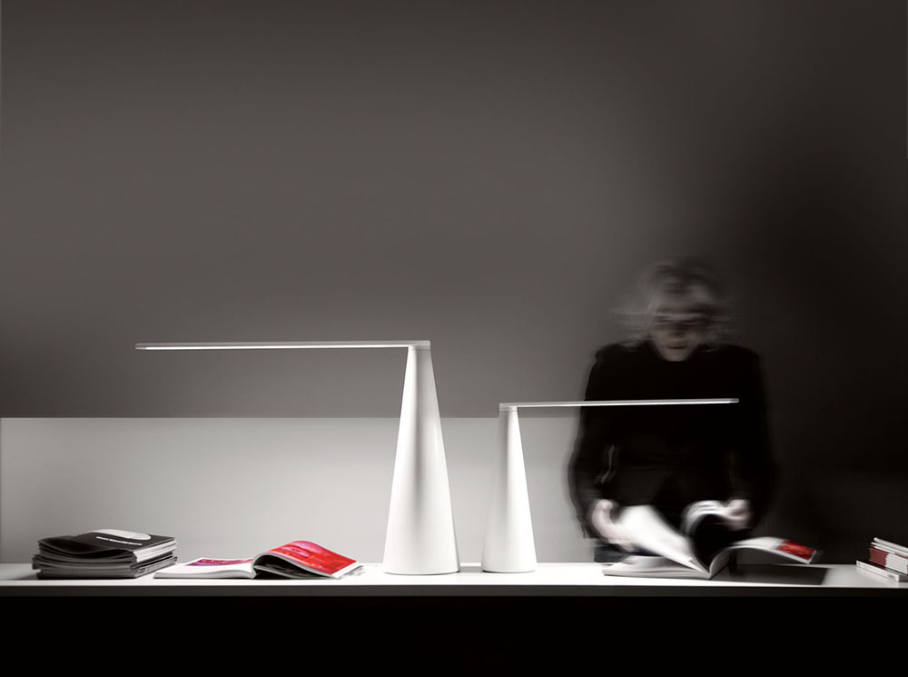 MARTINELLI LUCE lampe de table ELICA