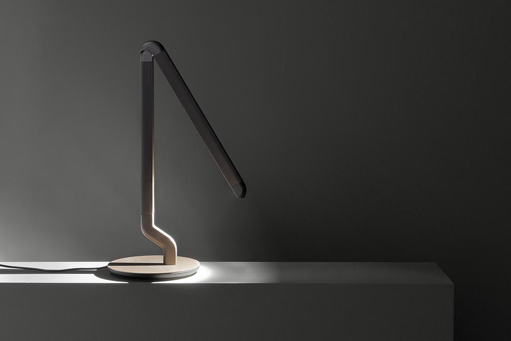 CONTARDI lampada da tavolo PICCHIO