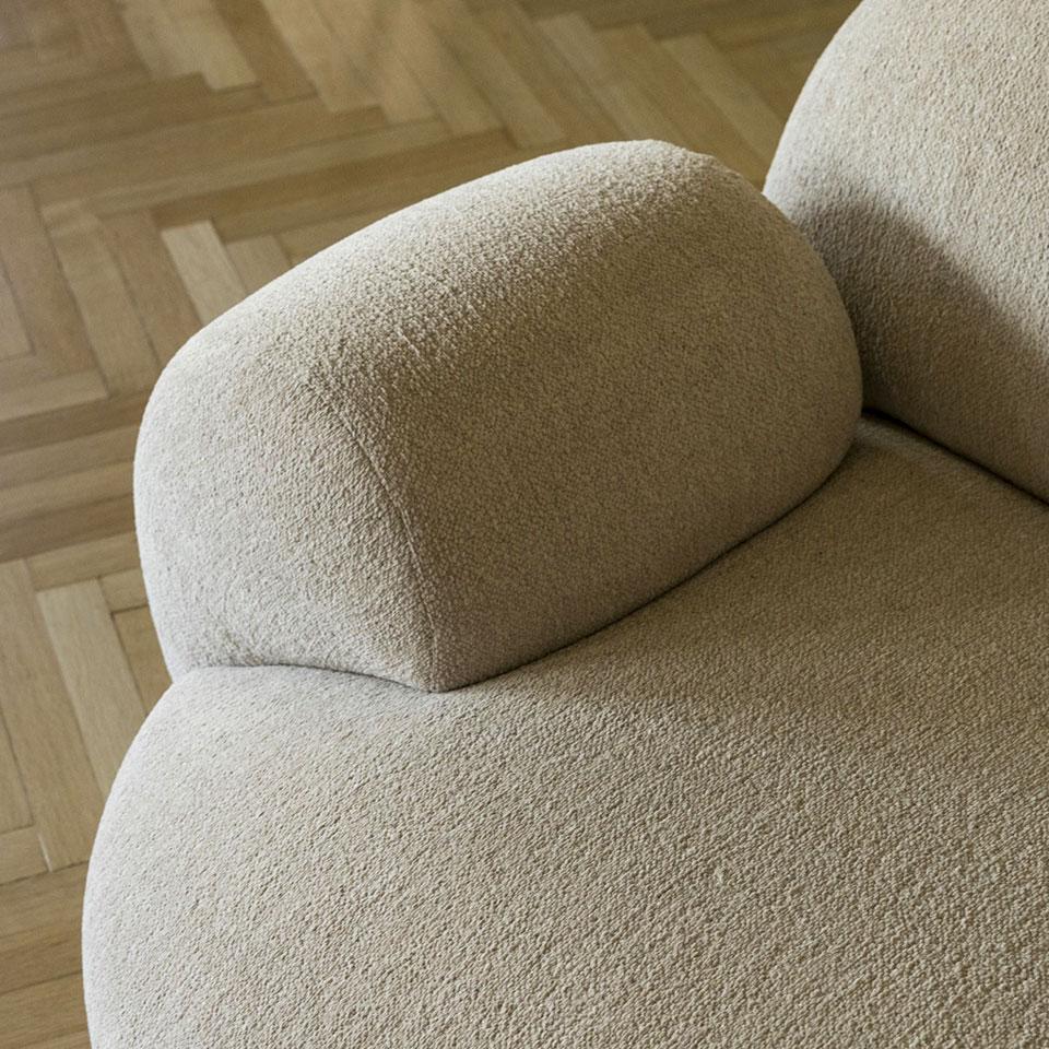 MOGG armchair MOCHI