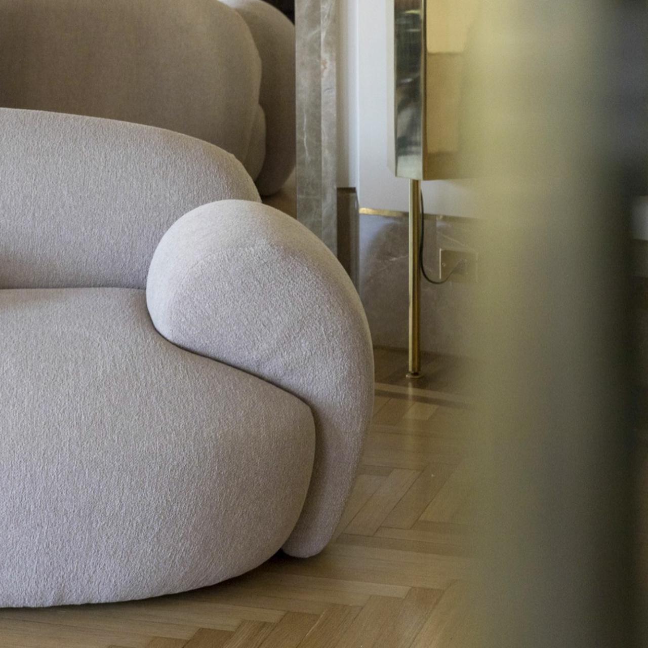 MOGG armchair MOCHI