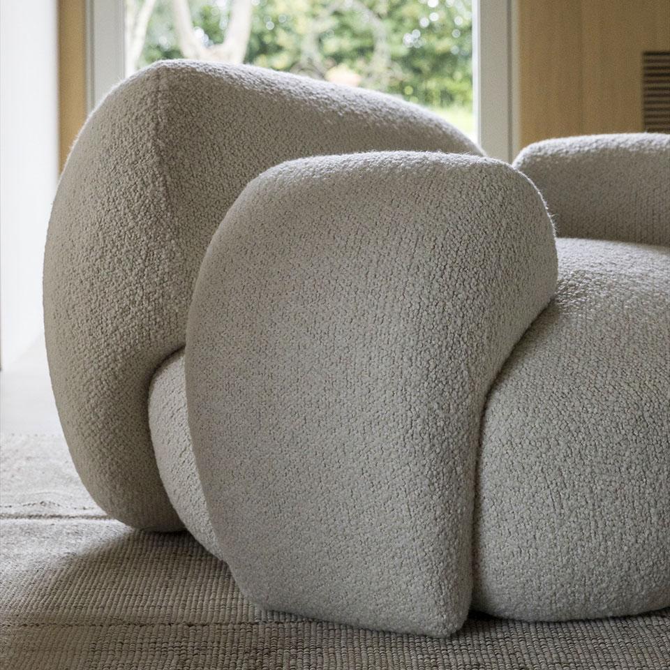 MOGG armchair MOCHI