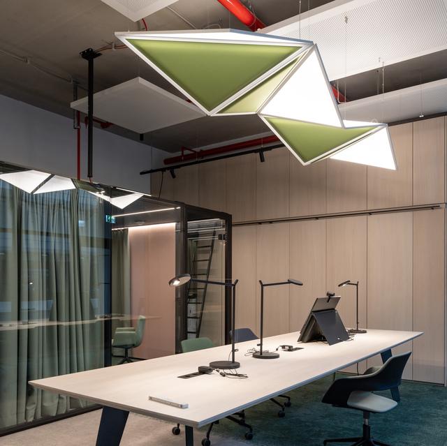 ARTEMIDE lampada da tavolo DEMETRA