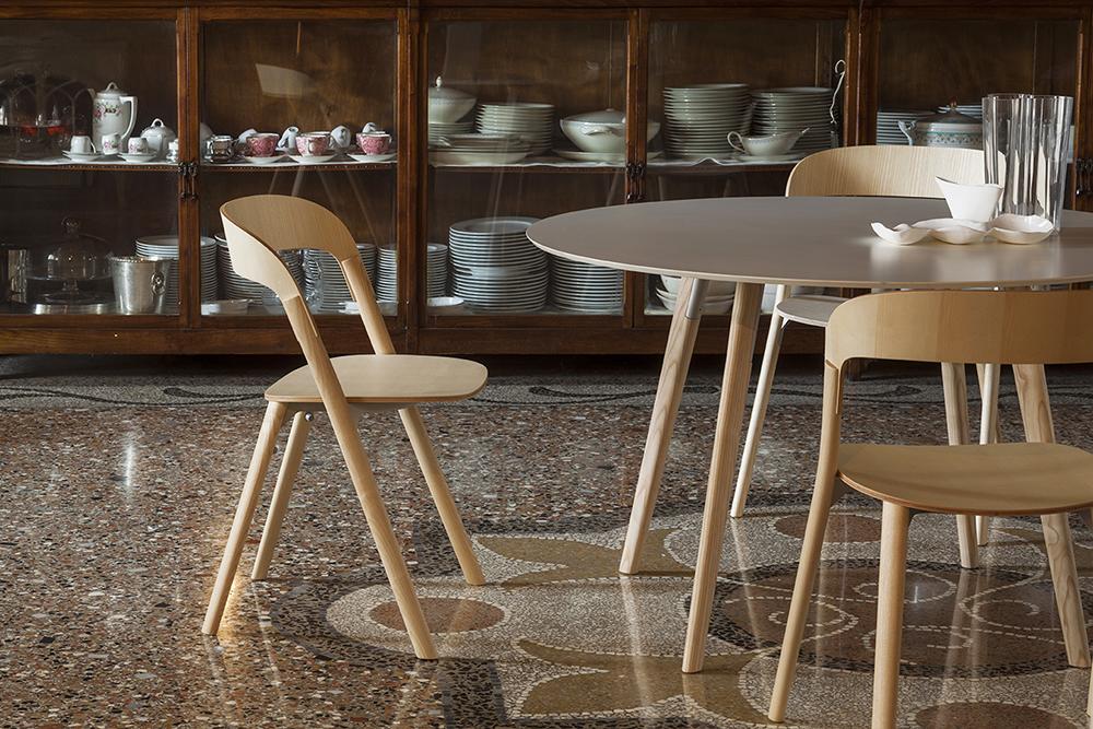 MAGIS set da 2 sedie PILA